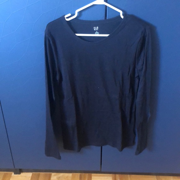 THE GAP black lightweight sweater - Picture 3 of 6